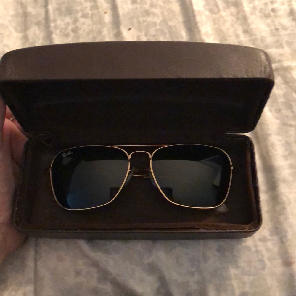 Ray Bans - Picture 5 of 5